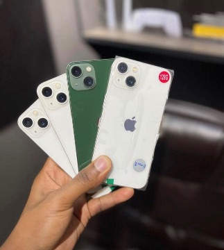 iPhone 13