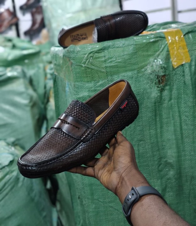 GENTLE CASUAL MEN’S SHOE OFFICE WEAR AND WEEKEND WEAR