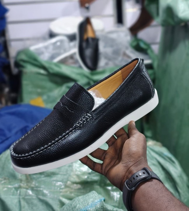 GENTLE CASUAL MEN’S SHOE OFFICE WEAR AND WEEKEND WEAR