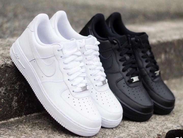 AIRFORCE WHITE &BLACK