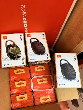 JBL Clip 5 portable Bluetooth speaker