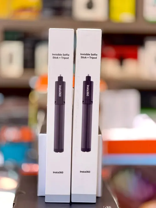 Insta360 2-in-1 Invisible Selfie Stick + Tripod