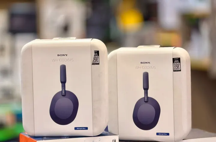 Sony WH-1000XM5 Headphones, Midnight Blue