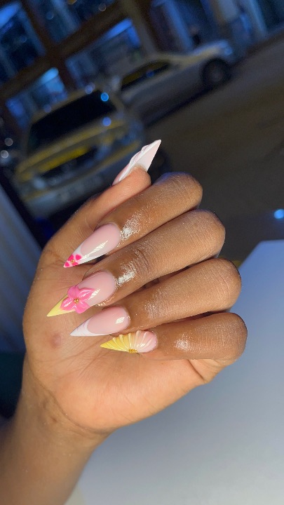 Nails designs β photo 4 of 10