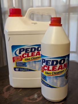Tiles cleaner