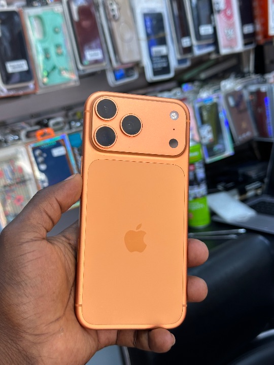 Iphone 17 Promax – photo 3 of 4
